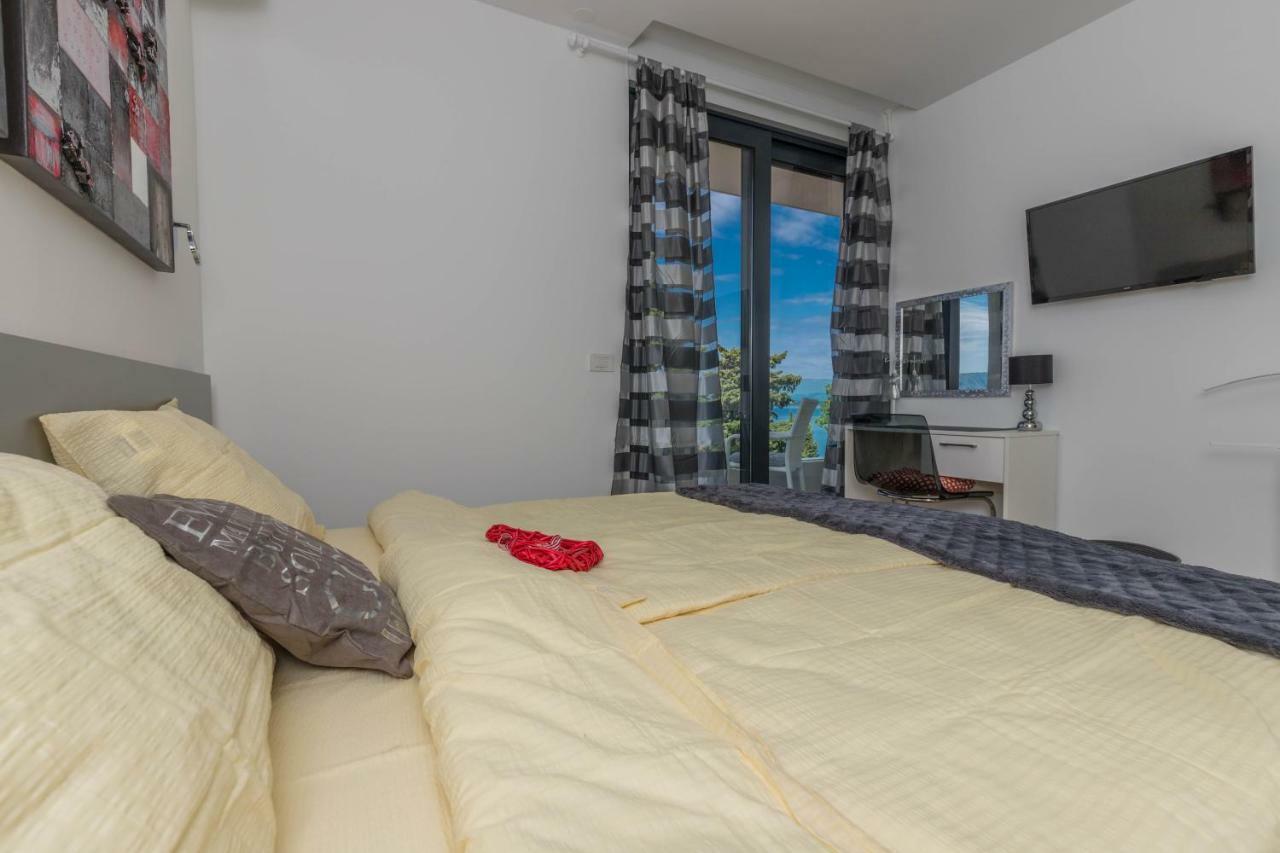 Apartments Tatjana Selce Kültér fotó