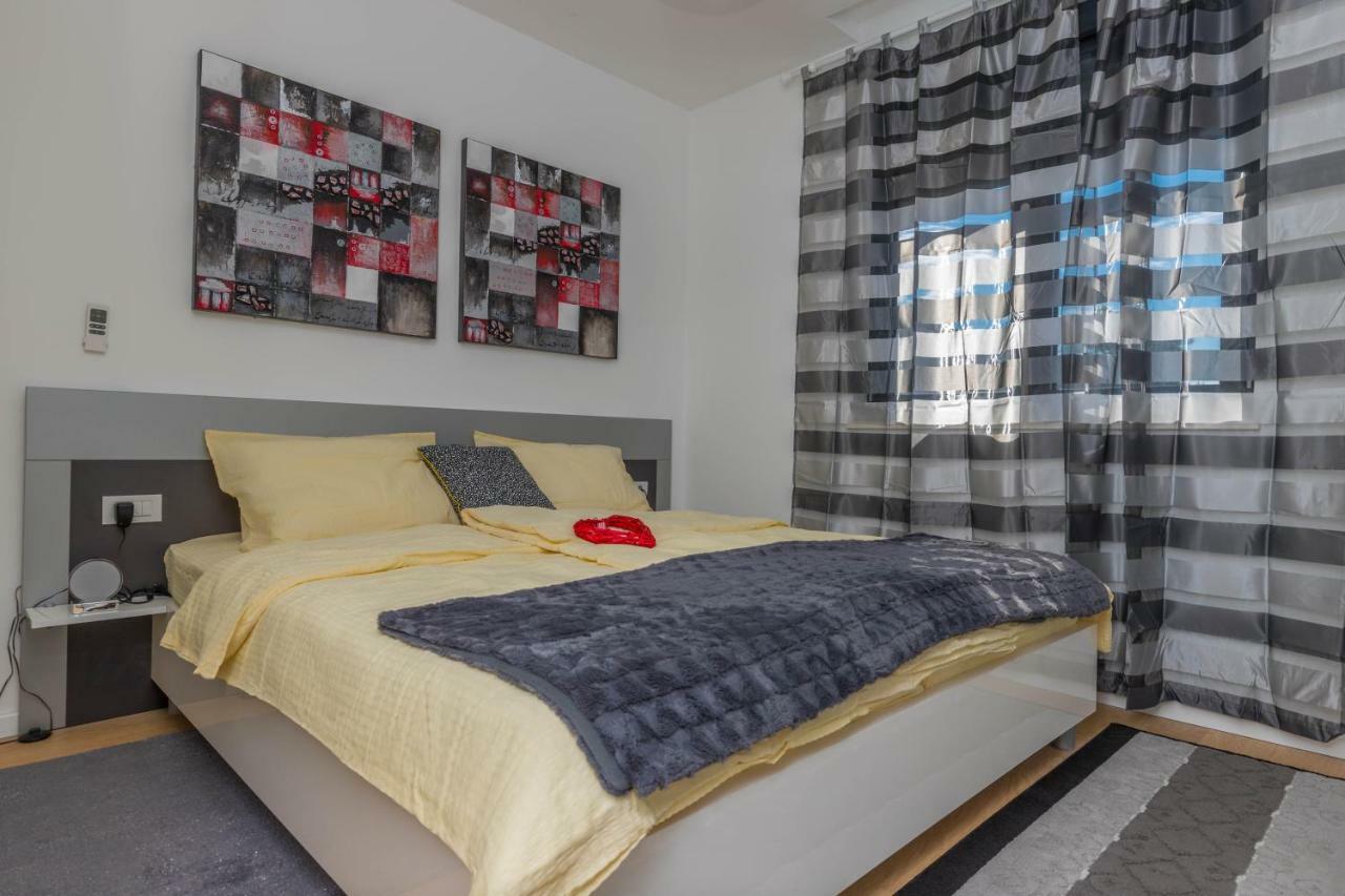 Apartments Tatjana Selce Kültér fotó